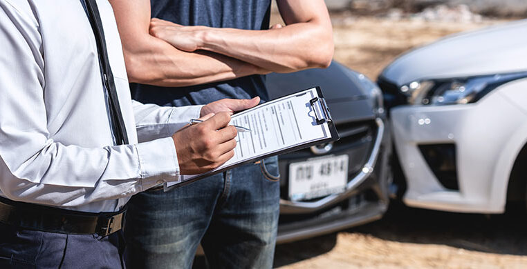 single-services-insurance-agent-customer-assessed-negotiation-checking-signing-report-claim-form-process